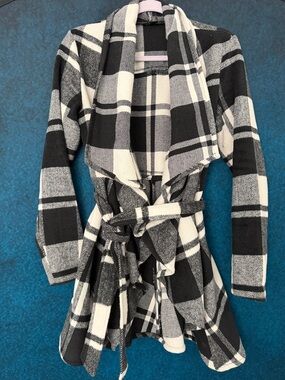 HYFVE Black & White Plaid Tie-Waist Trench Cardigan